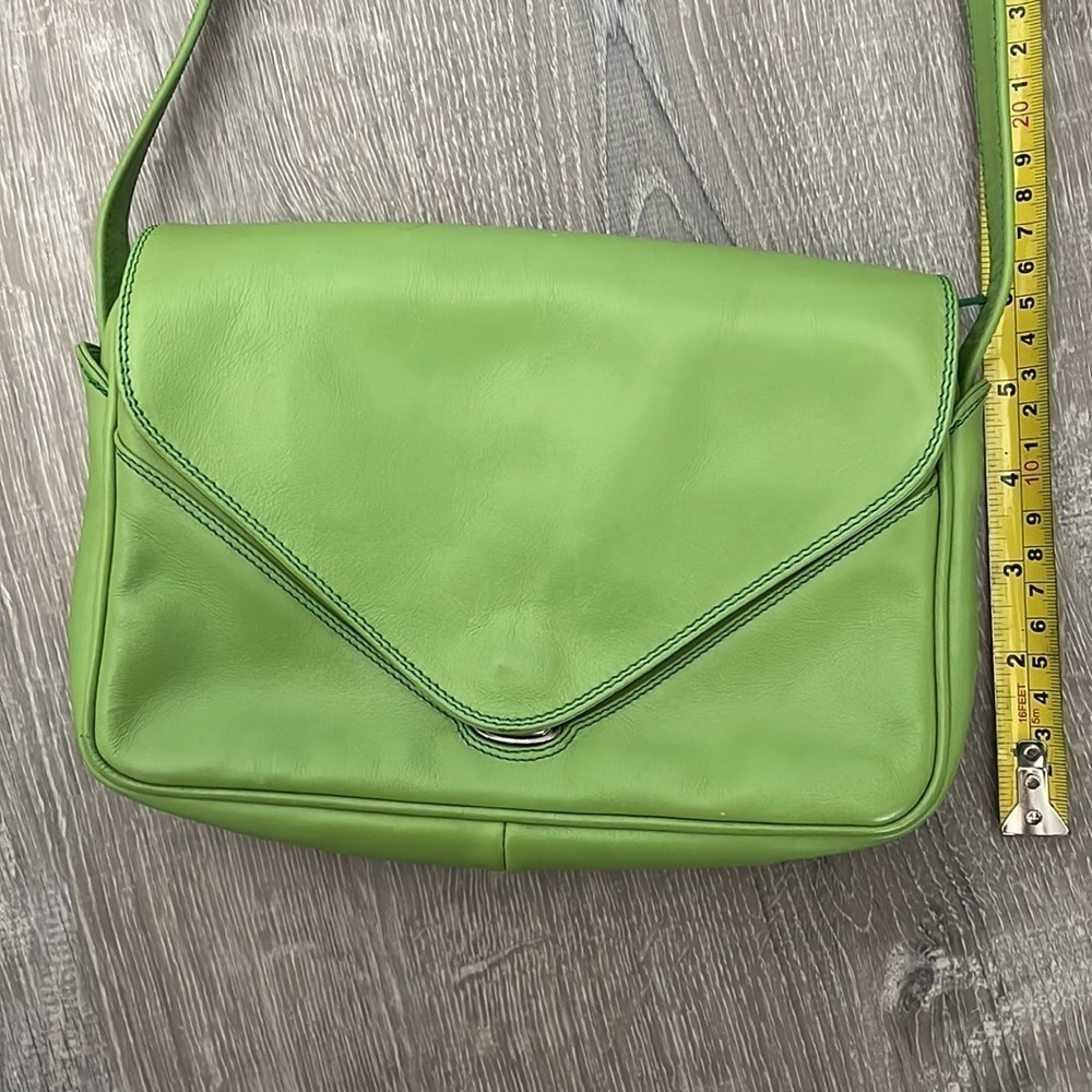Green Purse - Picture 6 of 6